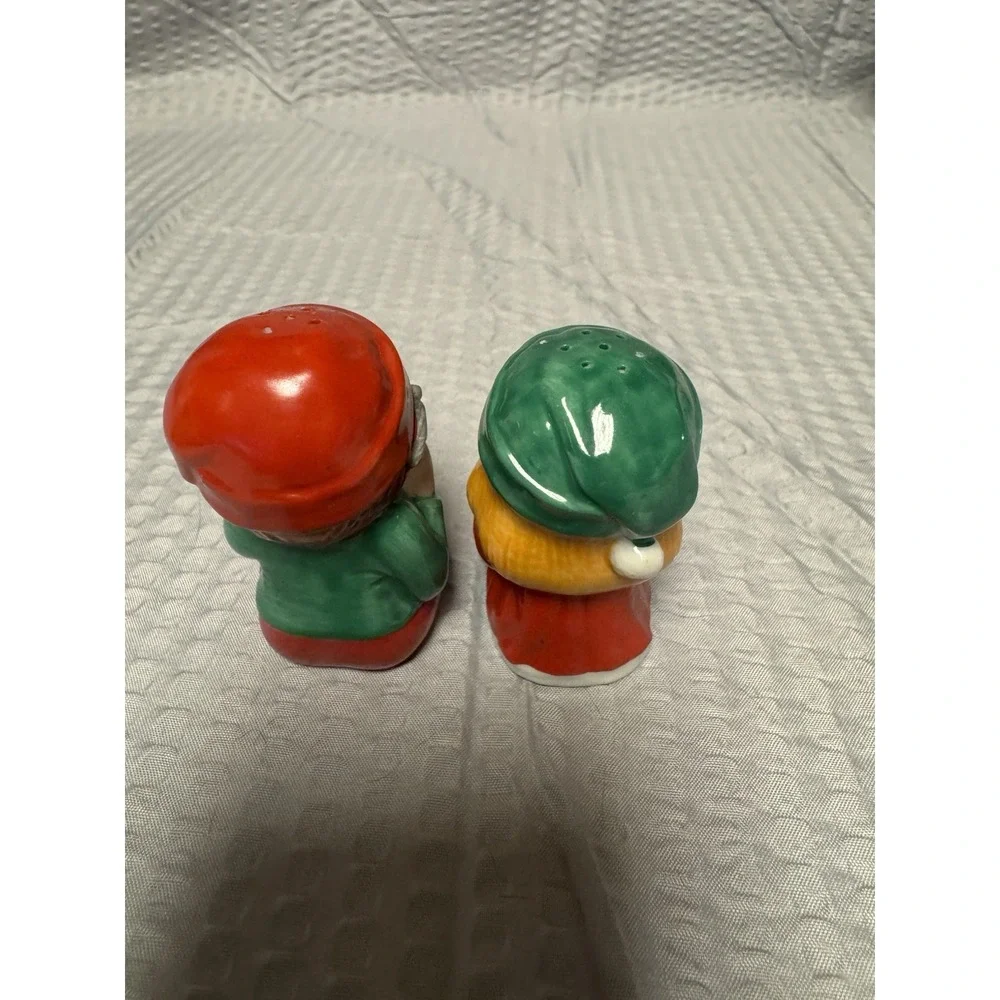 Vintage 1983 Avon Boy and Girl Elf Salt‎ and Pepper Shakers.